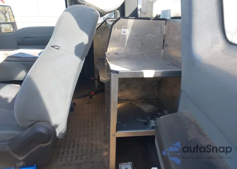 2015 Ford F-250 Xl из США, поврежденный, VIN 1FT7X2B67FEC58647